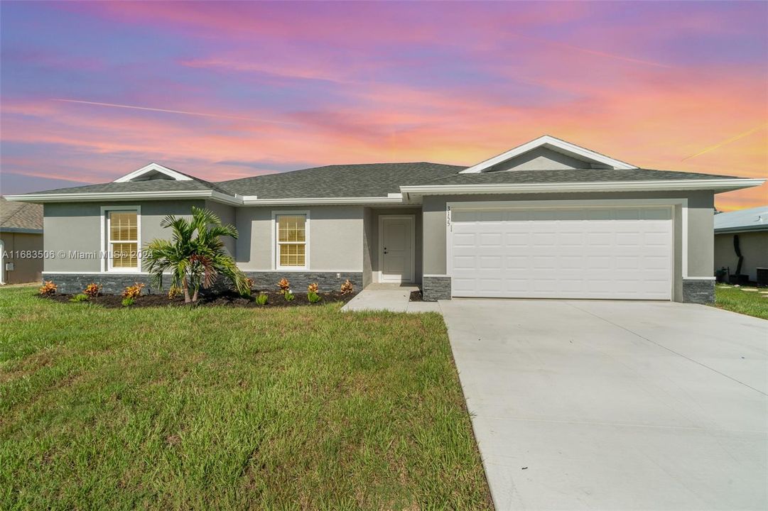 For Sale: $389,999 (4 beds, 2 baths, 0 Square Feet)