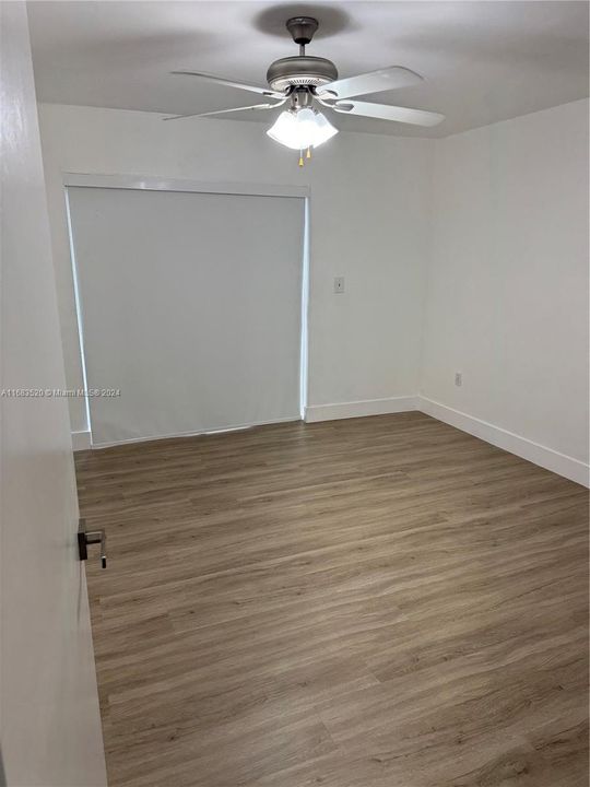 Active With Contract: $2,500 (2 beds, 2 baths, 1100 Square Feet)