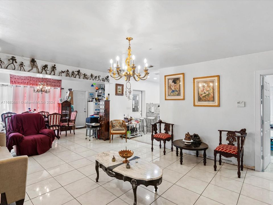 En Venta: $1,299,000 (3 camas, 2 baños, 1498 Pies cuadrados)