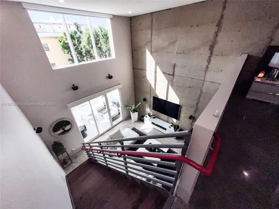 En Venta: $650,000 (2 camas, 2 baños, 1584 Pies cuadrados)