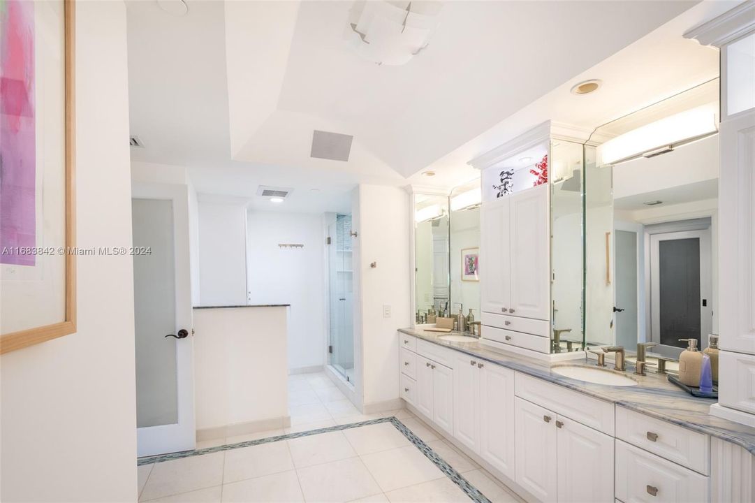 For Sale: $849,000 (2 beds, 2 baths, 1840 Square Feet)