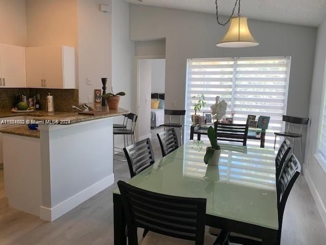 O Real Estate Group 1477 Majesty Ter Weston, Fl. 33327