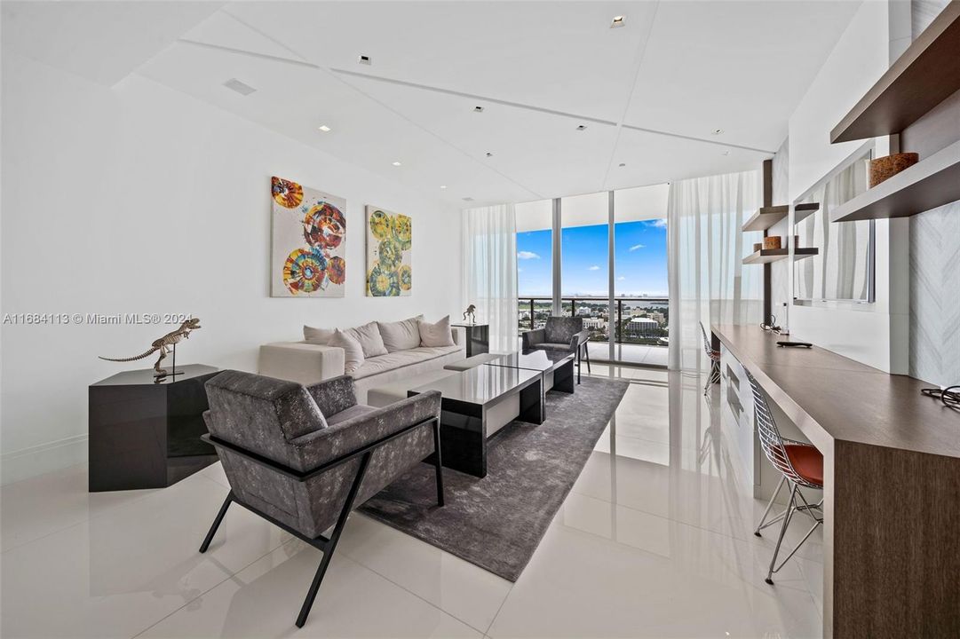 For Sale: $11,500,000 (4 beds, 4 baths, 3556 Square Feet)