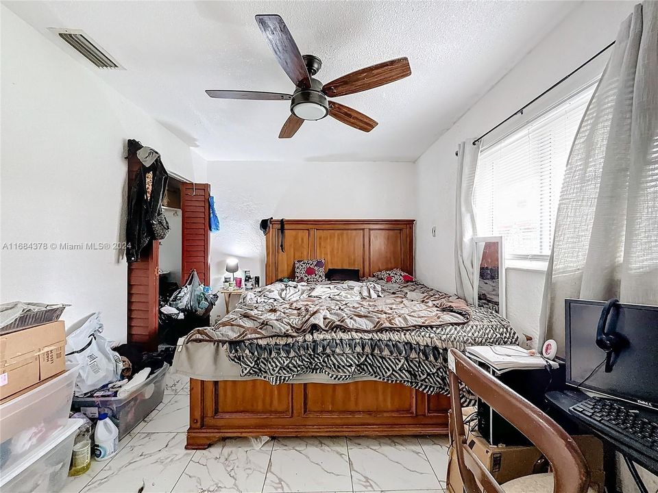 For Sale: $750,000 (0 beds, 0 baths, 1709 Square Feet)