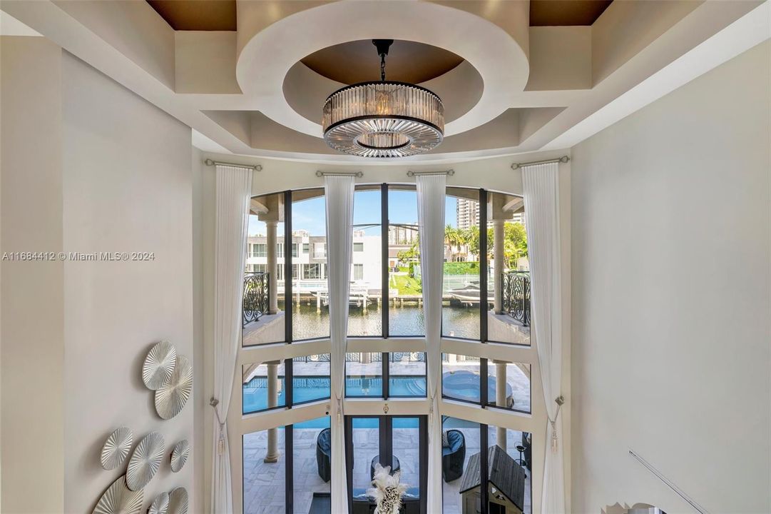 For Sale: $5,995,000 (6 beds, 6 baths, 5446 Square Feet)