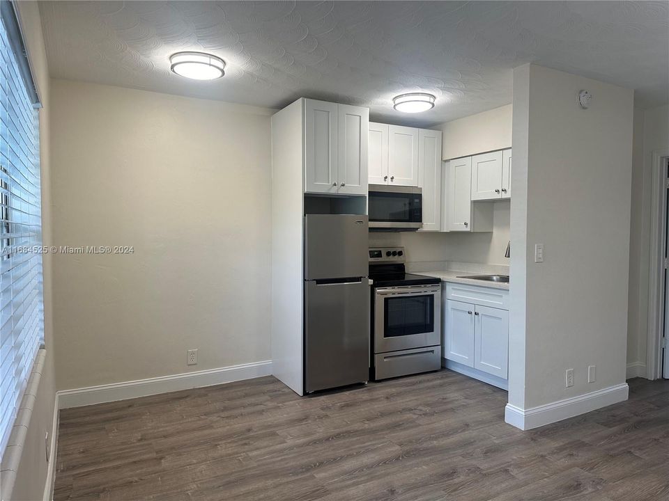 For Rent: $1,695 (1 beds, 1 baths, 0 Square Feet)