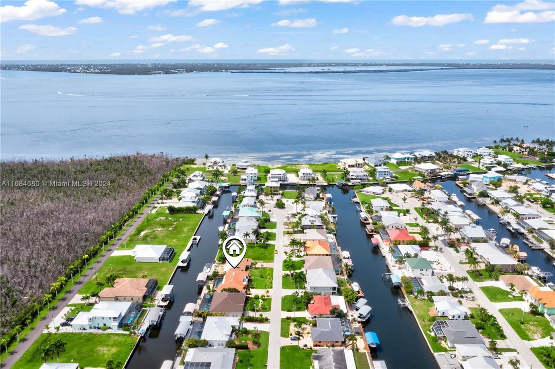 Deon view looking out towards Sanibel Island and the beautiful waters in between.