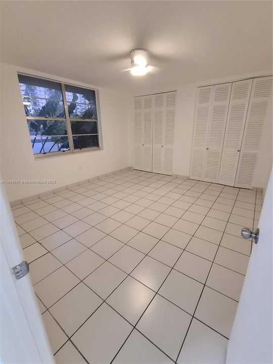 For Rent: $2,000 (1 beds, 1 baths, 685 Square Feet)