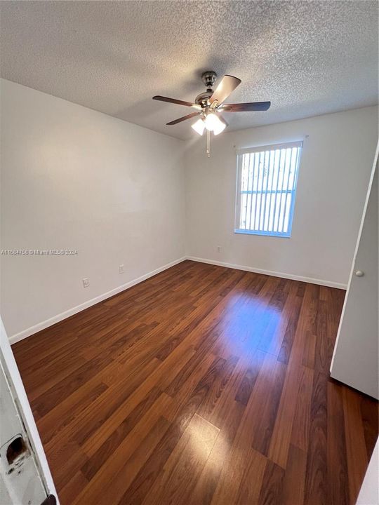 For Rent: $3,800 (4 beds, 2 baths, 1896 Square Feet)