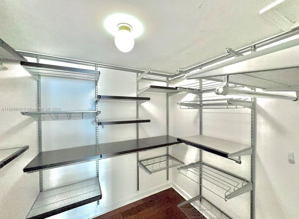 En Renta: $3,950 (2 camas, 2 baños, 1190 Pies cuadrados)