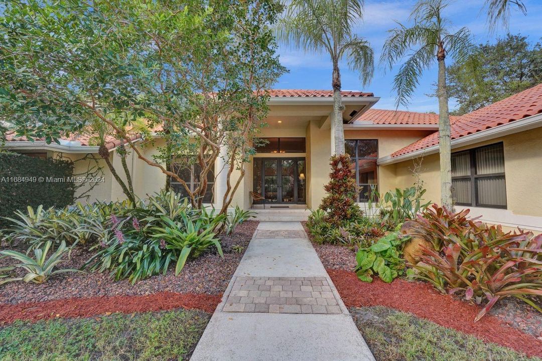 Beautiful curb appeal, circular driveway, new landscaping