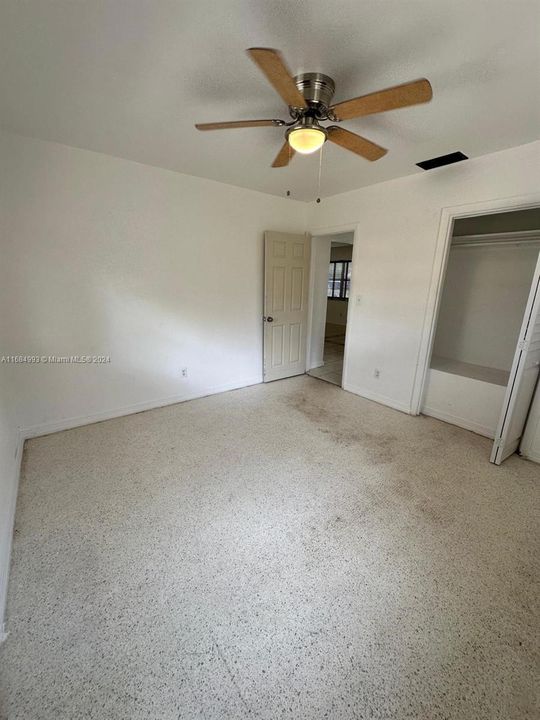 For Rent: $2,500 (2 beds, 1 baths, 1010 Square Feet)