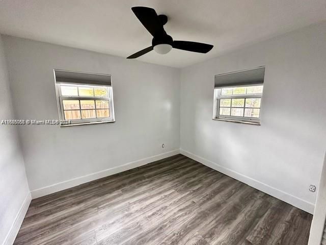 For Rent: $3,548 (3 beds, 2 baths, 1176 Square Feet)