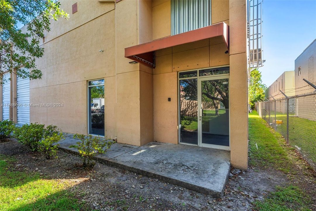 Active With Contract: $6,000 (0 beds, 0 baths, 0 Square Feet)