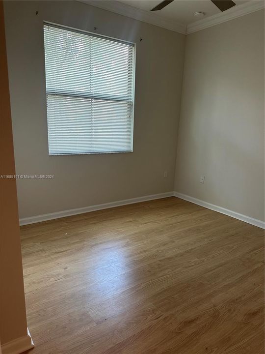 For Rent: $3,100 (3 beds, 3 baths, 1611 Square Feet)