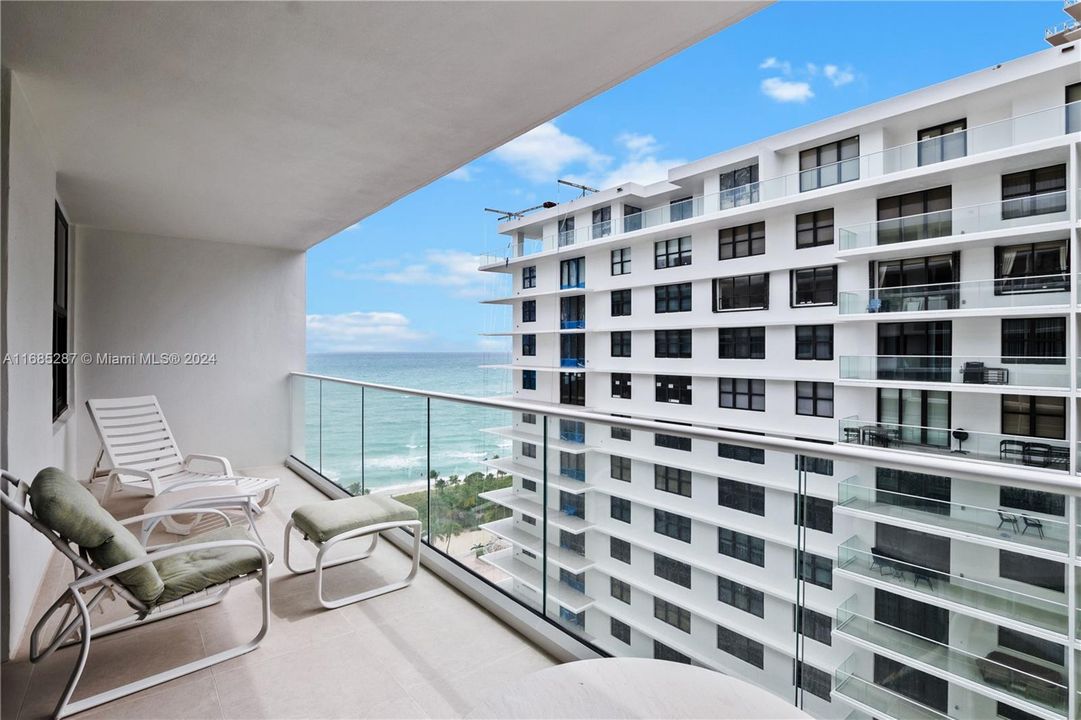 For Sale: $1,699,000 (2 beds, 2 baths, 1688 Square Feet)