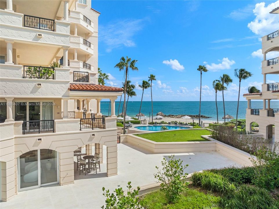 For Sale: $17,250,000 (4 beds, 4 baths, 4039 Square Feet)