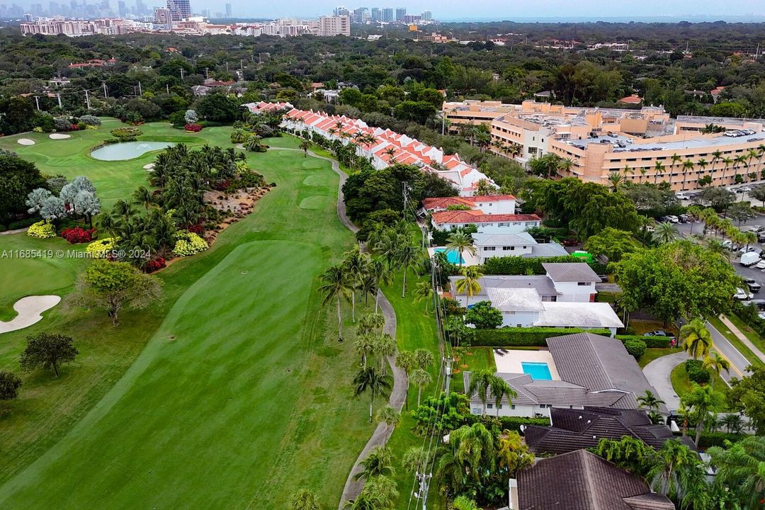 For Sale: $3,200,000 (3 beds, 2 baths, 2559 Square Feet)