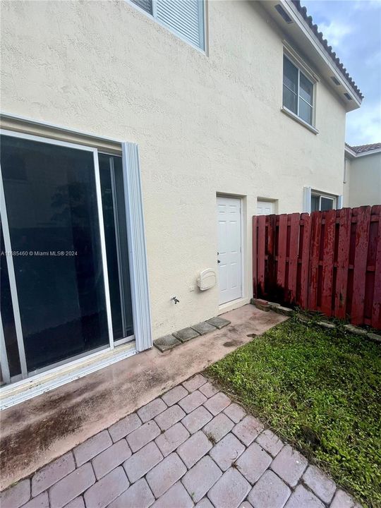 Extra Storage area in patio