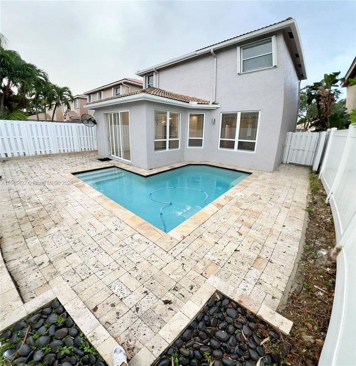 Patio & Pool