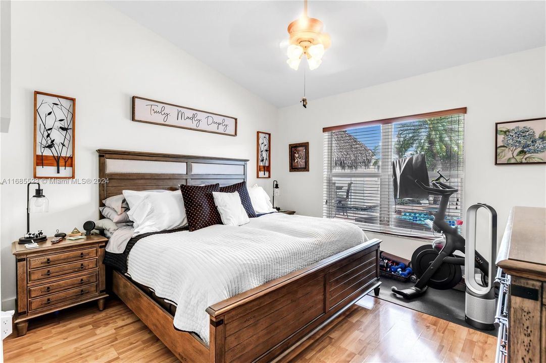 Active With Contract: $695,000 (3 beds, 2 baths, 1393 Square Feet)