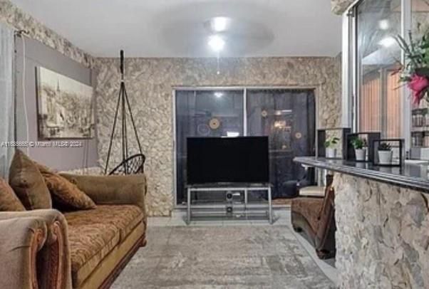 For Sale: $429,900 (2 beds, 2 baths, 1537 Square Feet)