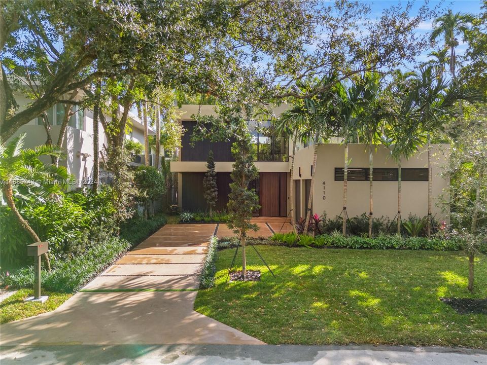 For Sale: $5,000,000 (4 beds, 4 baths, 3355 Square Feet)