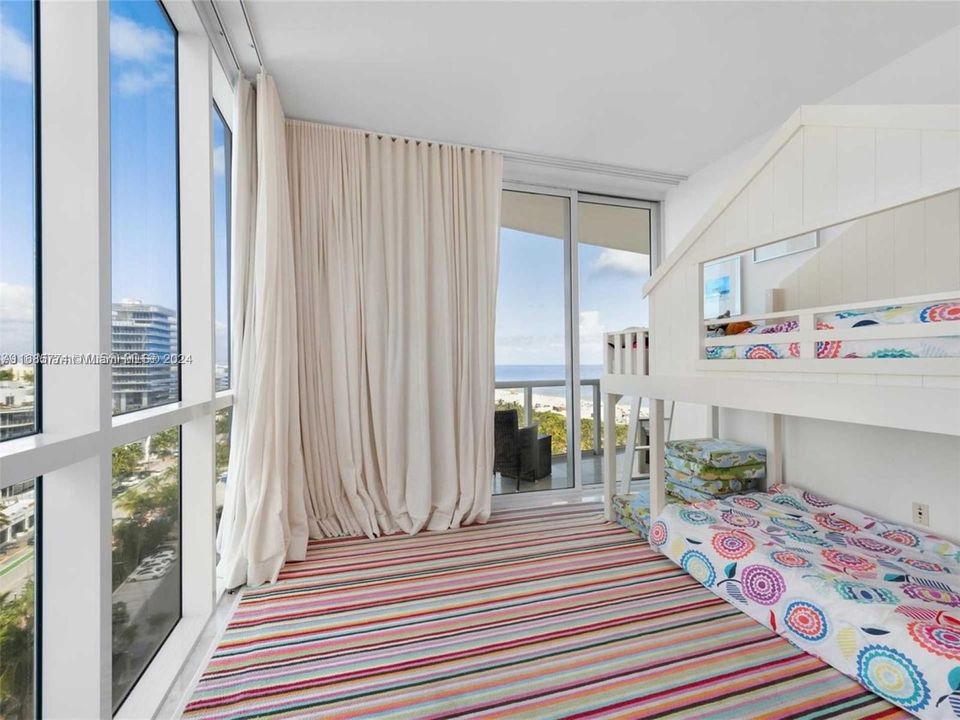 Recently Rented: $19,000 (2 beds, 2 baths, 1606 Square Feet)