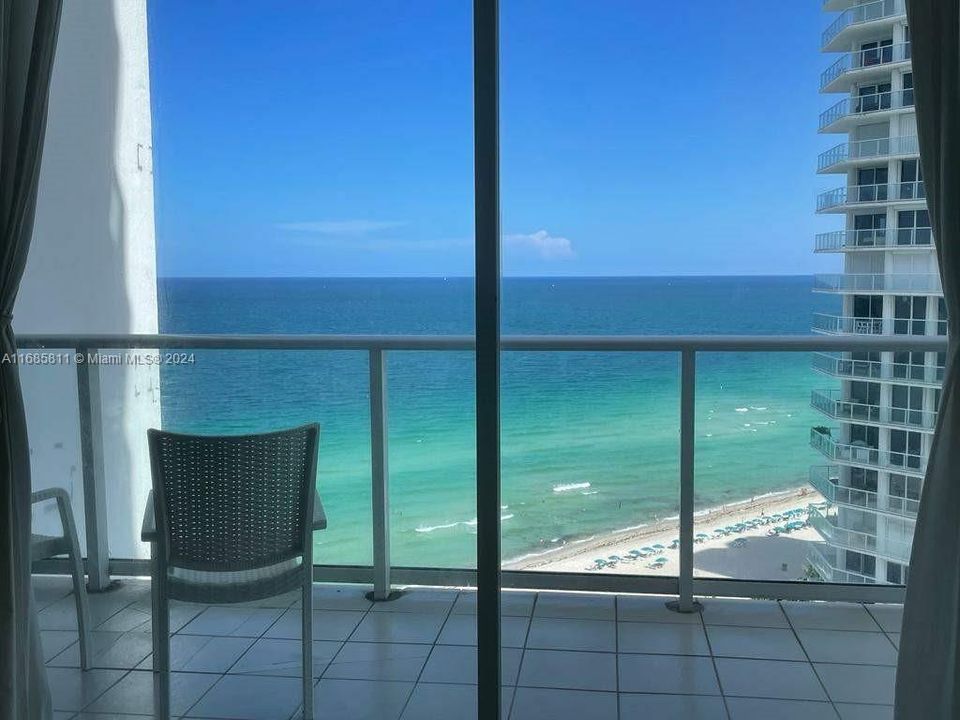 Large Balcony with Beautiful East (ocean) and West (Intercoastal) Views 180 deg.