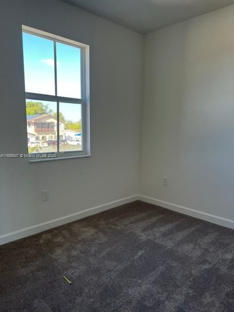 For Rent: $3,300 (3 beds, 2 baths, 1442 Square Feet)