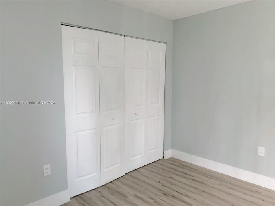 For Rent: $2,500 (2 beds, 2 baths, 1004 Square Feet)