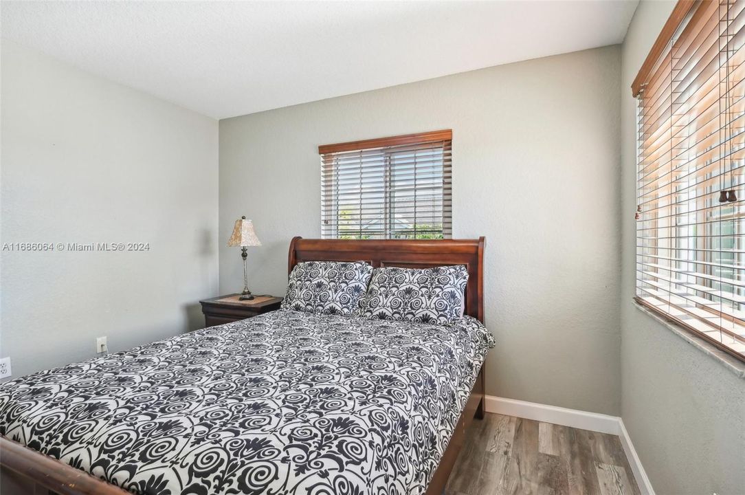 For Sale: $424,900 (3 beds, 2 baths, 1850 Square Feet)