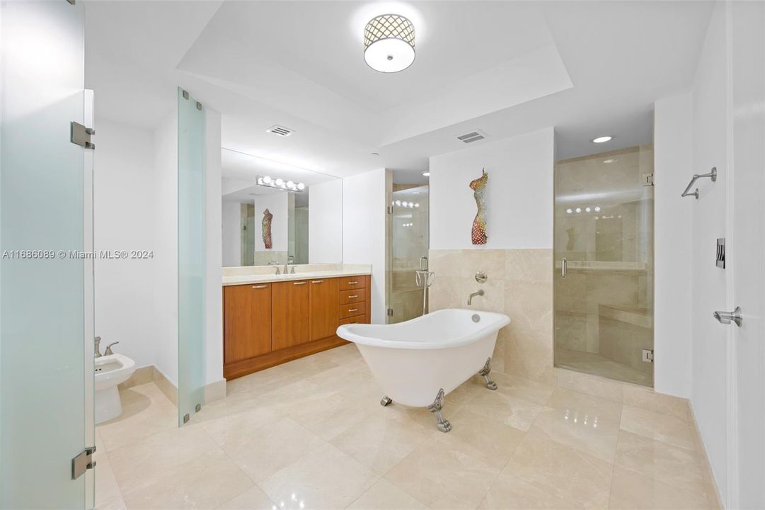 Main Bathroom