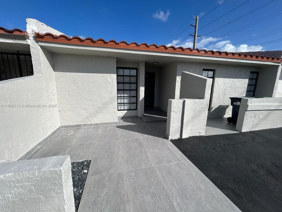 En Venta: $499,999 (3 camas, 2 baños, 1085 Pies cuadrados)