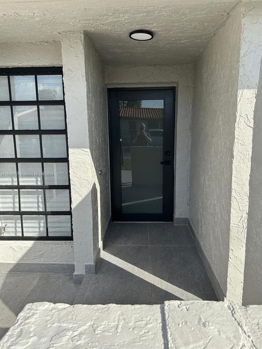 En Venta: $499,999 (3 camas, 2 baños, 1085 Pies cuadrados)