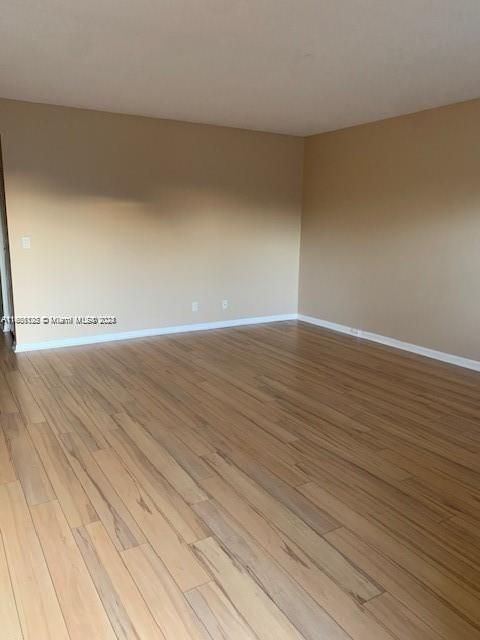 For Rent: $1,925 (2 beds, 2 baths, 1044 Square Feet)