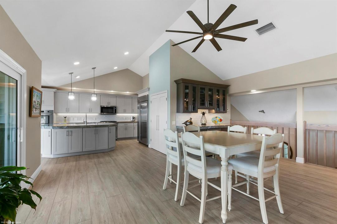 162 North Beach Rd 036