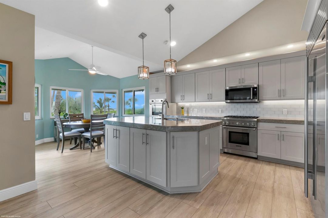 162 North Beach Rd 030