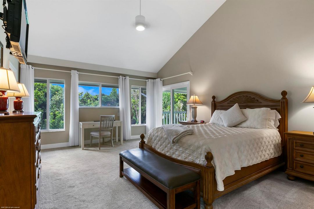 162 North Beach Rd 049