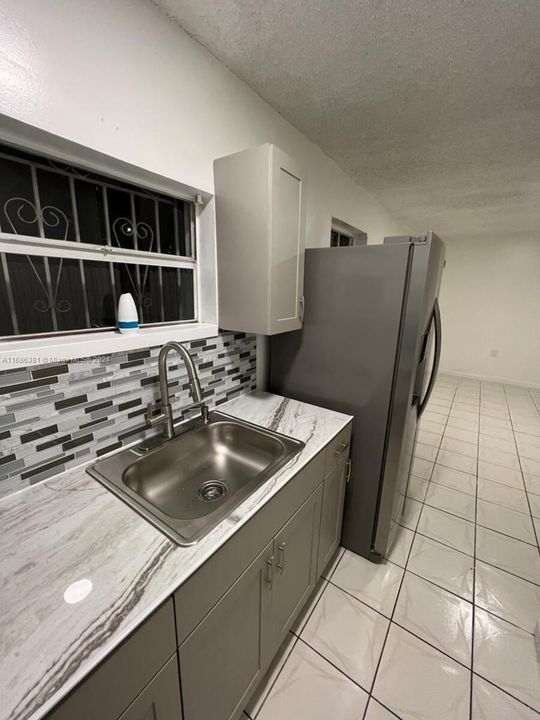 For Rent: $2,000 (1 beds, 1 baths, 0 Square Feet)