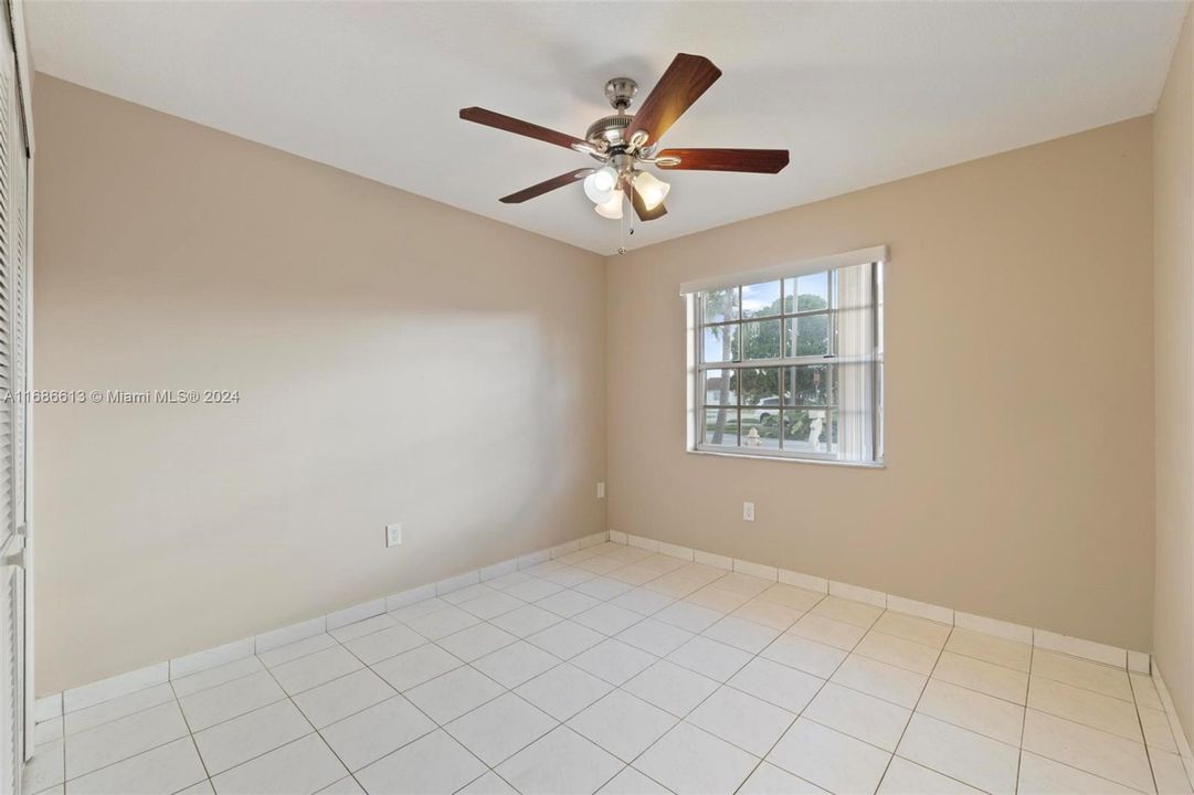 For Rent: $3,950 (3 beds, 2 baths, 1509 Square Feet)