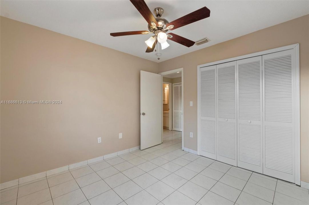 For Rent: $3,950 (3 beds, 2 baths, 1509 Square Feet)