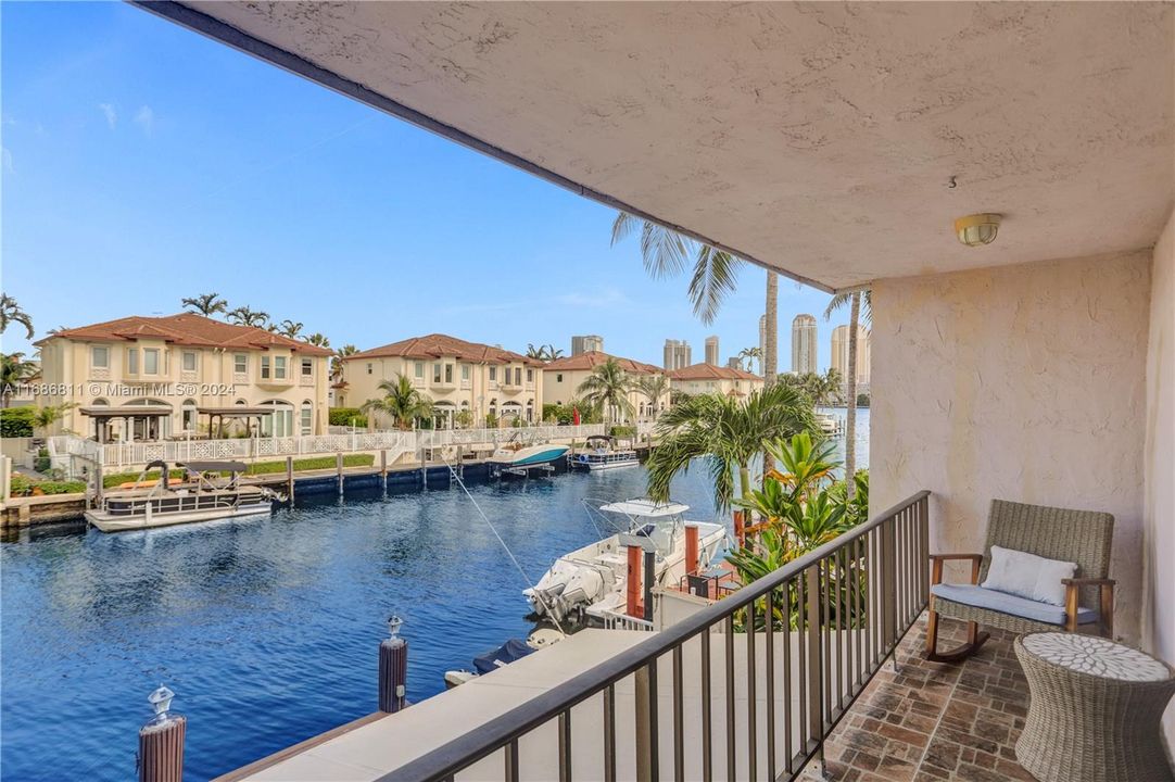 Master Bedroom Balcony