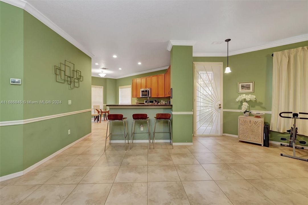 For Sale: $324,900 (3 beds, 2 baths, 1532 Square Feet)