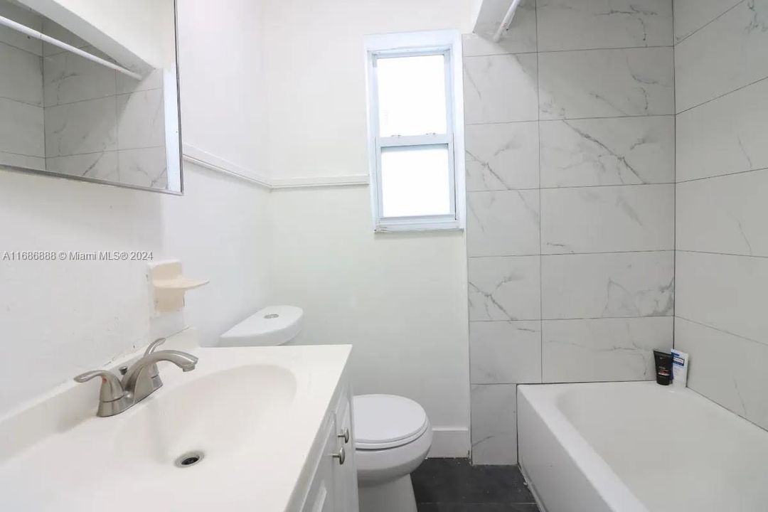 En Venta: $450,000 (3 camas, 1 baños, 1300 Pies cuadrados)