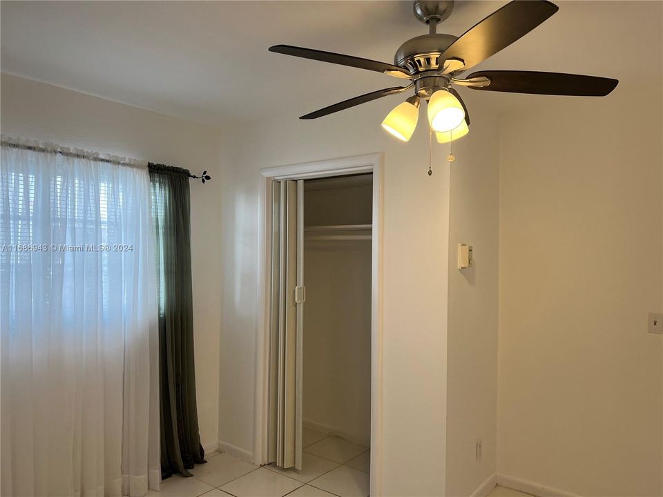 For Rent: $1,500 (1 beds, 1 baths, 544 Square Feet)