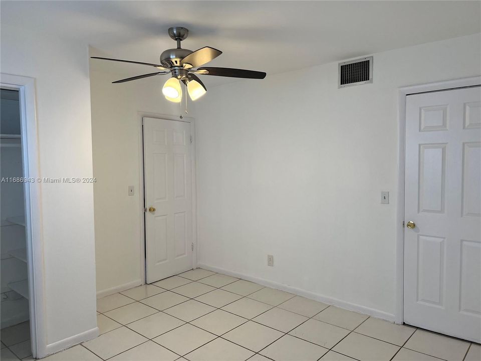 For Rent: $1,500 (1 beds, 1 baths, 544 Square Feet)