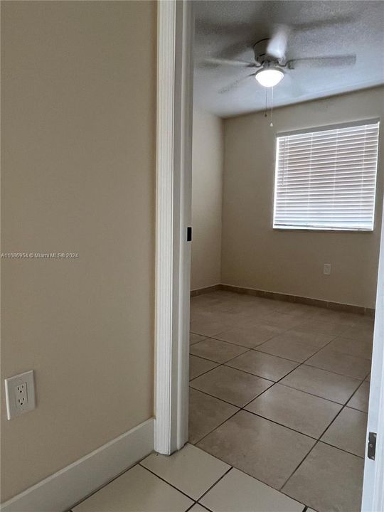 For Rent: $3,300 (3 beds, 2 baths, 1252 Square Feet)