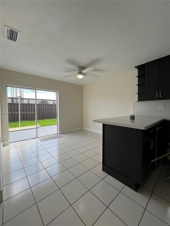 For Rent: $3,300 (3 beds, 2 baths, 1252 Square Feet)