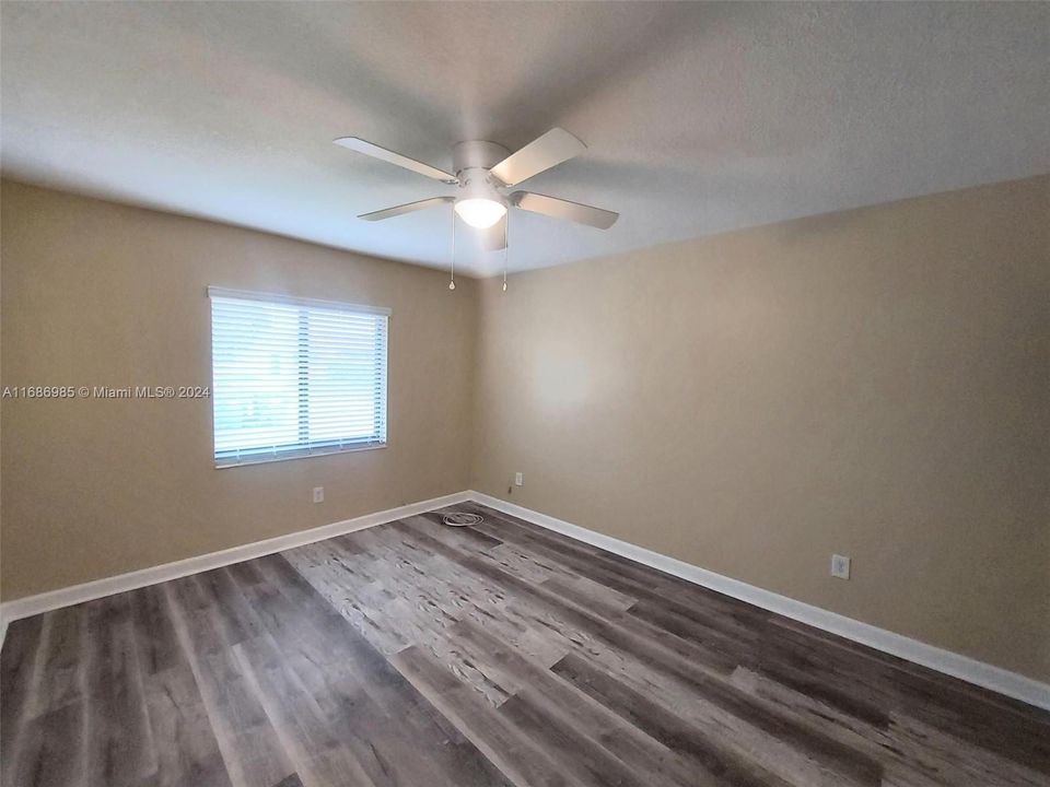 For Rent: $3,000 (3 beds, 2 baths, 1116 Square Feet)